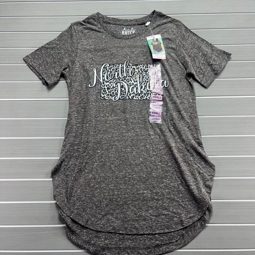 ROYCE BRAND Women's North Dakota‎ Leopard Print Graphic T-Shirt Size Small